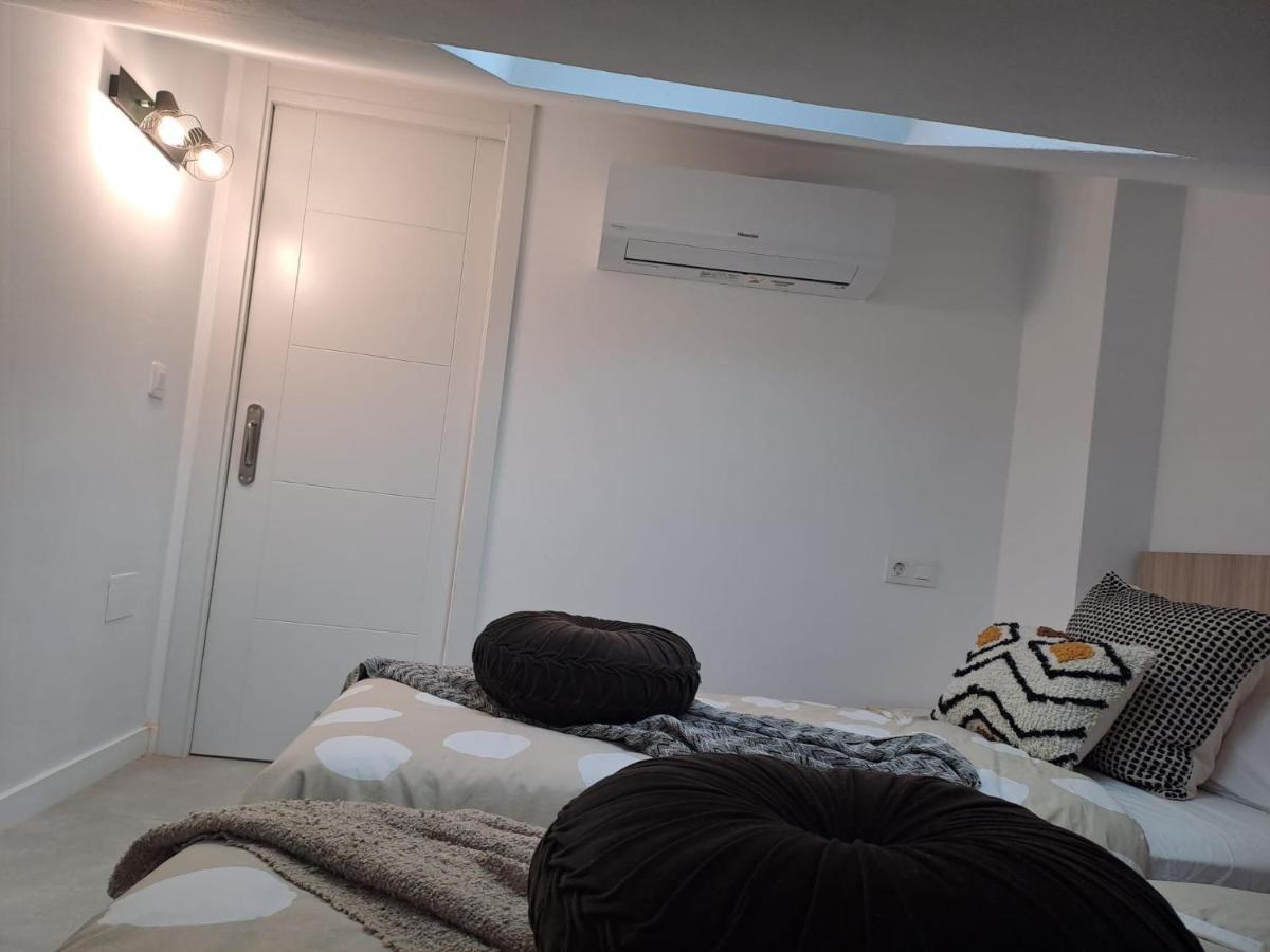 Apartamentos Jara 1B Málaga Exteriör bild