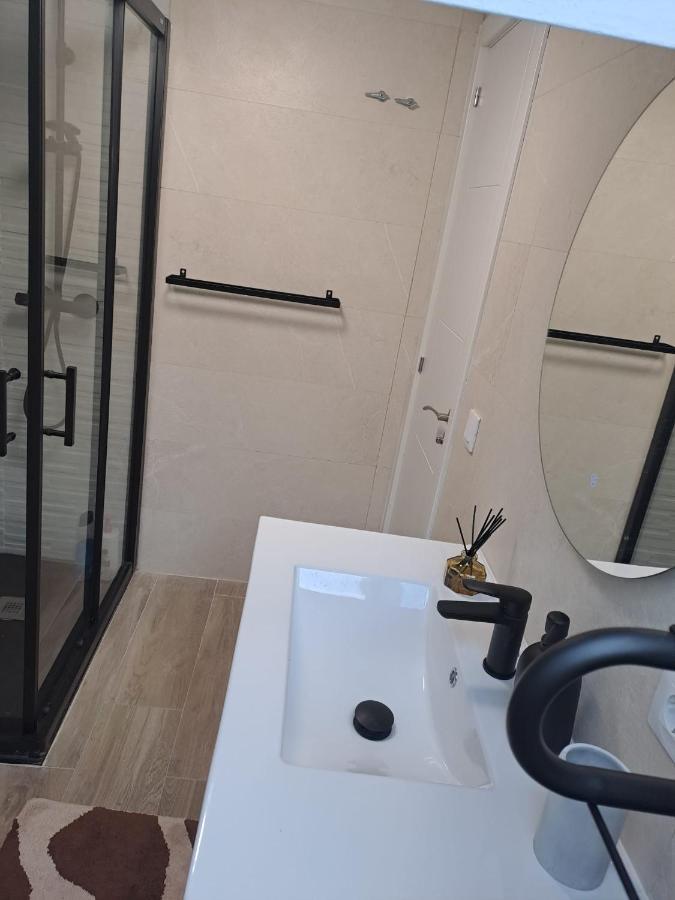 Apartamentos Jara 1B Málaga Exteriör bild